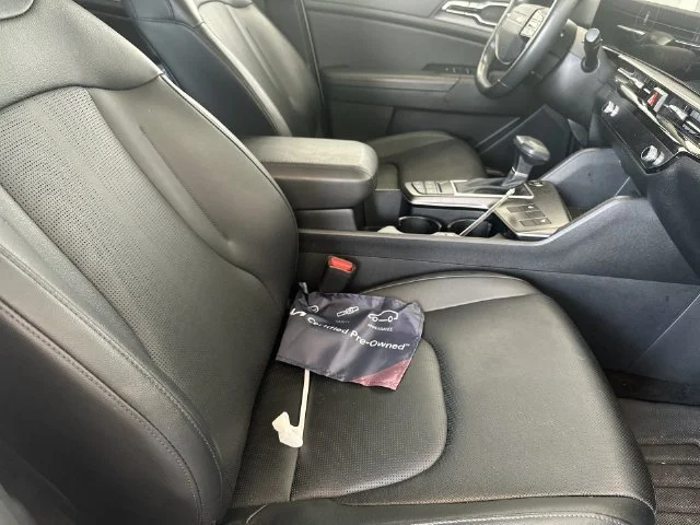 Used 2026 White Kia SX image 35