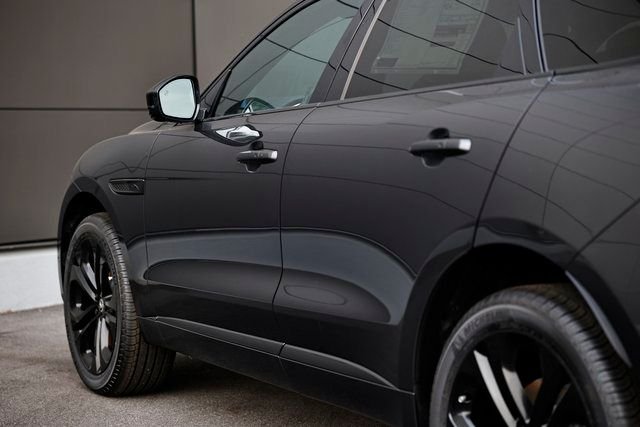 2026 Jaguar F-Pace R-Dynamic S - Photo 10