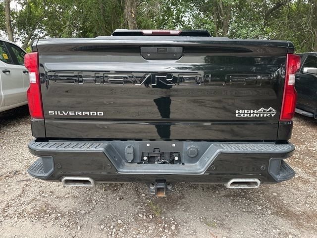 Used 2021 Black Chevrolet High Country image 40