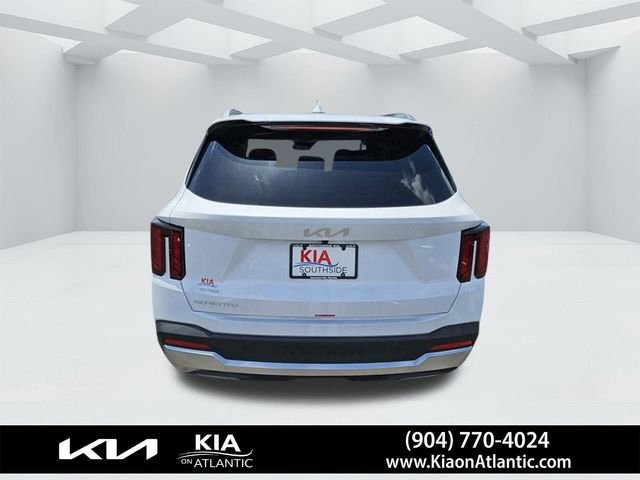 2025 Kia Sorento S - Photo 8