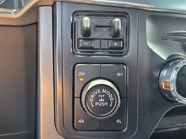 New 2026 Oxford White Ford Lariat image 22