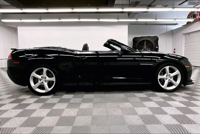 Used 2015 Black Chevrolet SS image 15