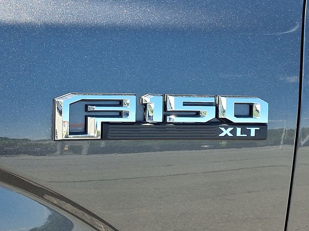 Used 2020 Gray Ford XLT image 30