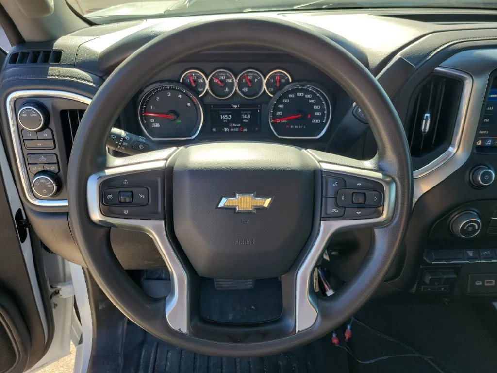 Used 2022  Chevrolet LT image 15