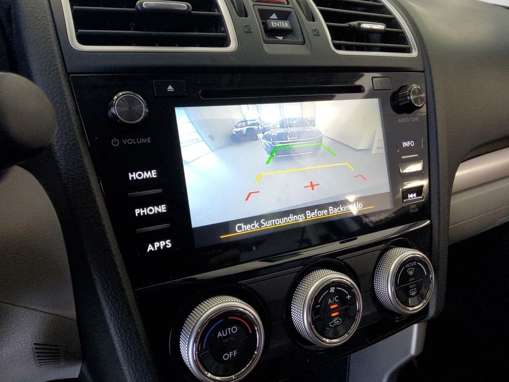 Used 2018 Silver Subaru 2.5i Premium image 26