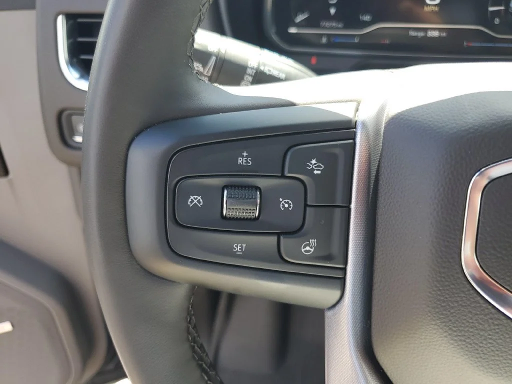 Used 2023 Sterling Metallic GMC SLT image 18
