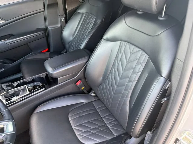 Used 2024 Gray Kia X-Line image 20