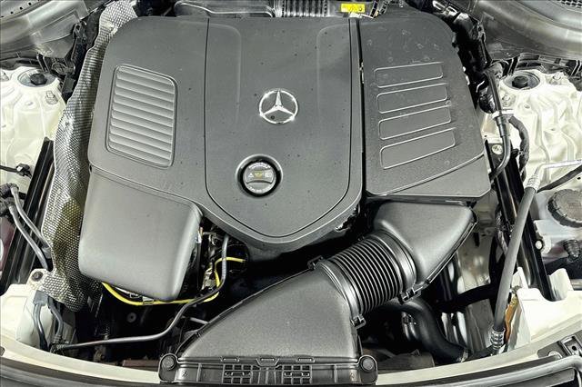 New 2026 Polar White Mercedes-Benz GLC 300 image 58