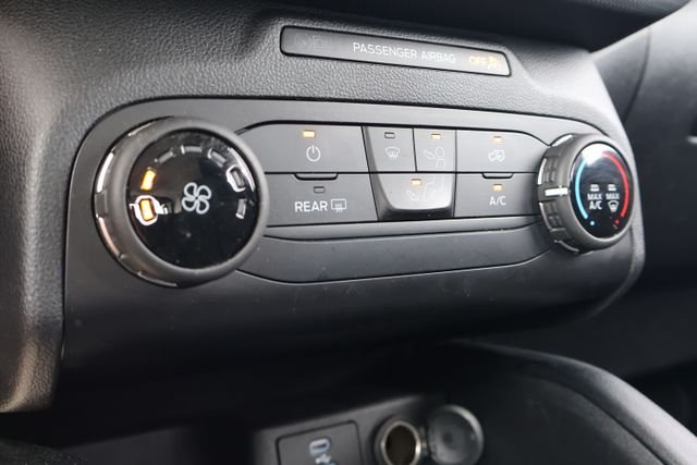 Used 2021 Silver Ford Base image 21
