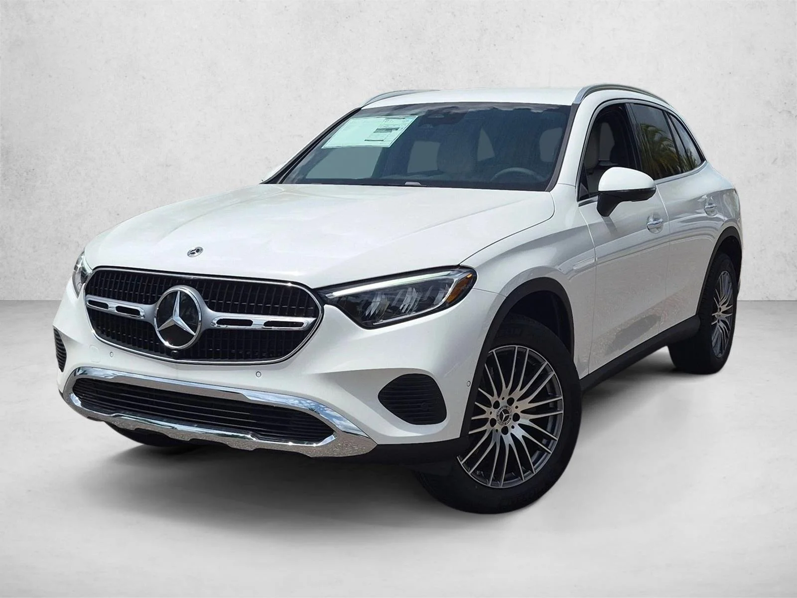 Used 2026 Polar White Mercedes-Benz GLC 300 image 1