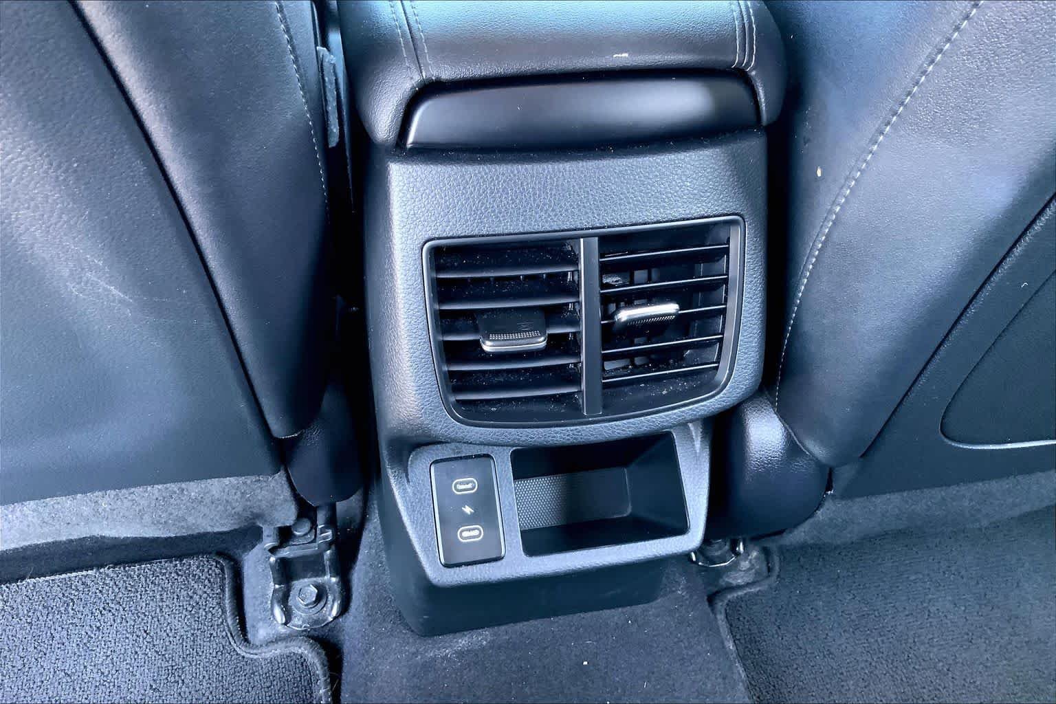 Used 2024 Fusion Black Kia EX image 34