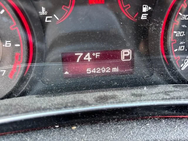 Used 2015 Pitch Black Clearcoat Dodge SE image 21