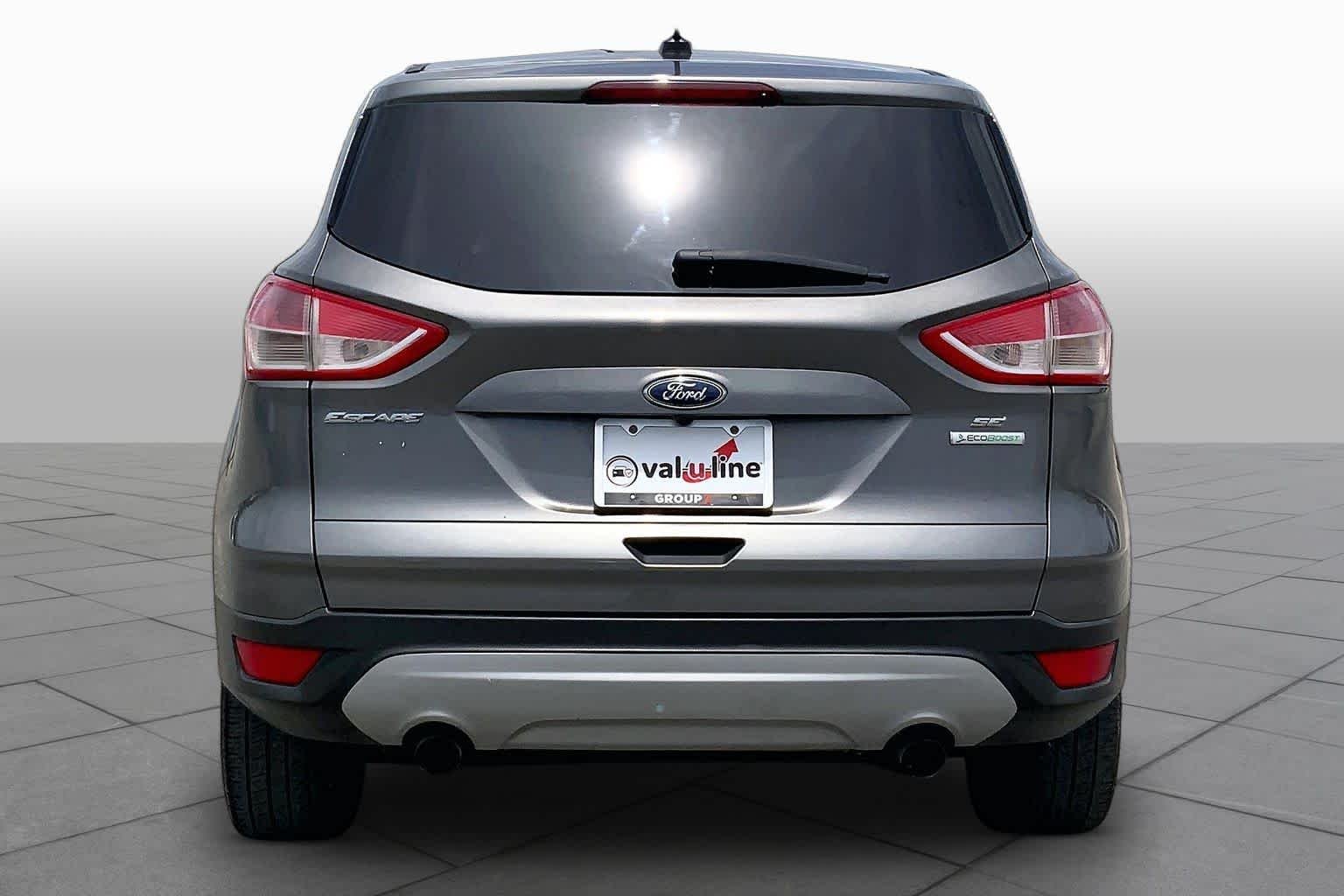 Used 2014 Sterling Gray Metallic Ford SE image 5