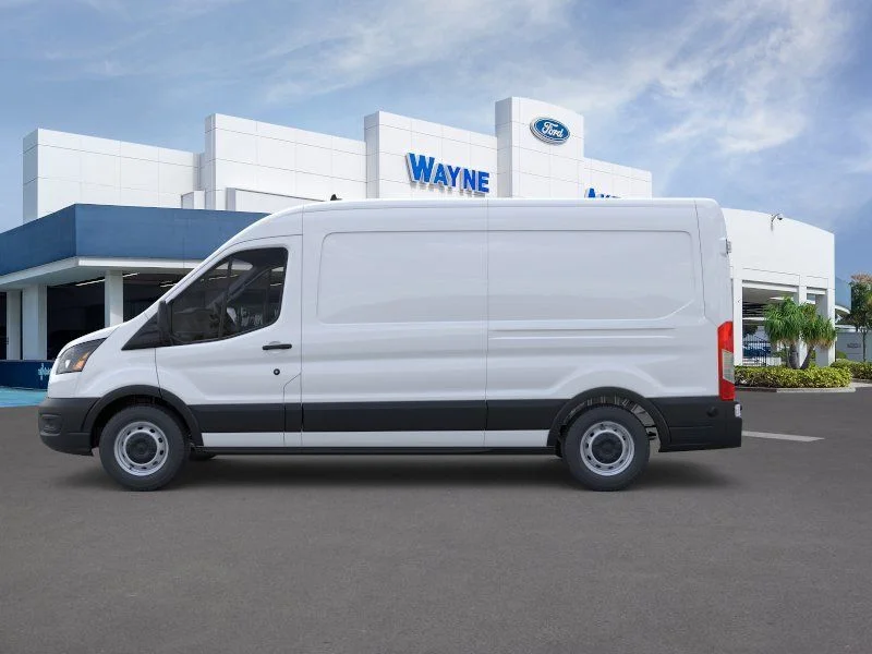 New 2026 Oxford White Ford Base image 3