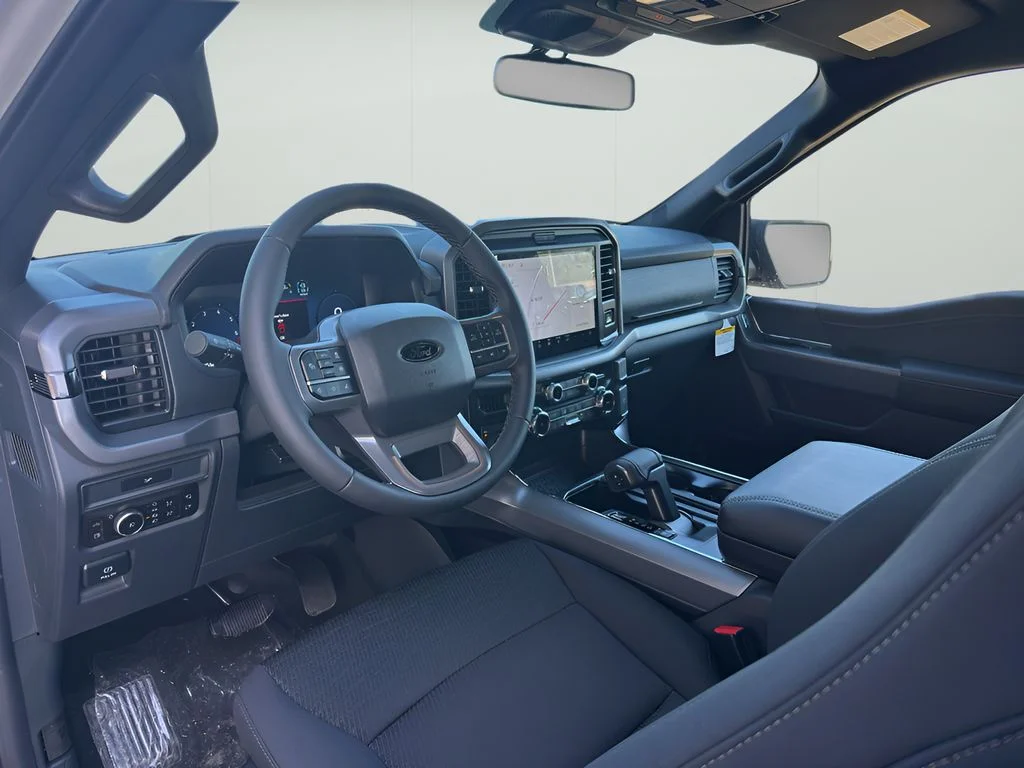 New 2026 Avalanche Ford XLT image 13