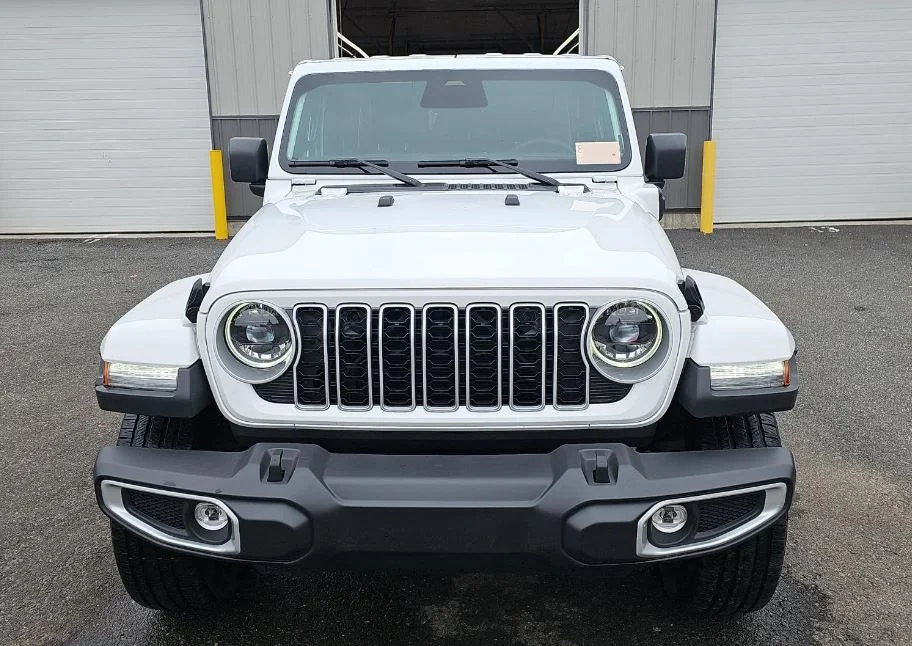 Used 2025 Jeep Wrangler 4xe Sahara 4XE with VIN 1C4RJXP66SW577641 for sale in Kansas City