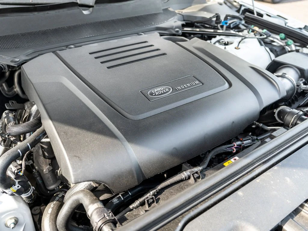 2025 Land Rover Discovery S - Photo 24