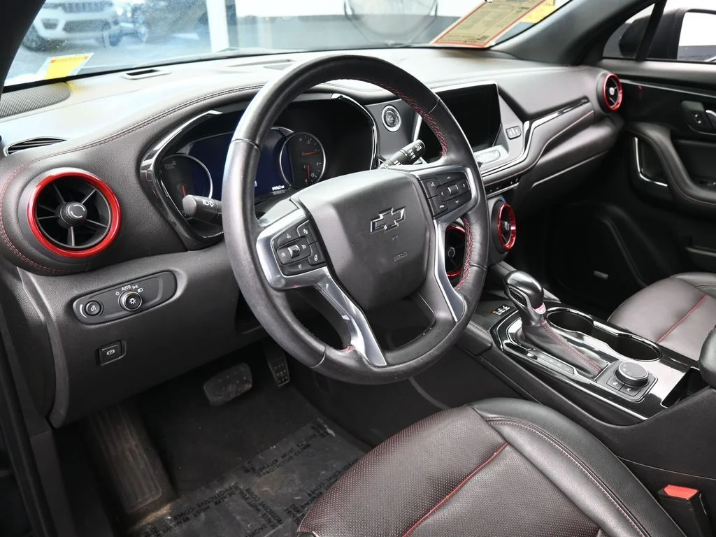 Used 2020 Black Chevrolet RS image 10