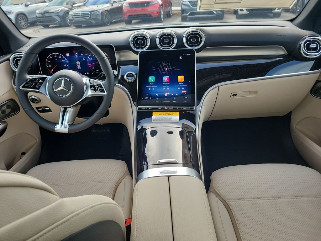 New 2026 Verde Silver Metallic Mercedes-Benz GLC 300 image 13