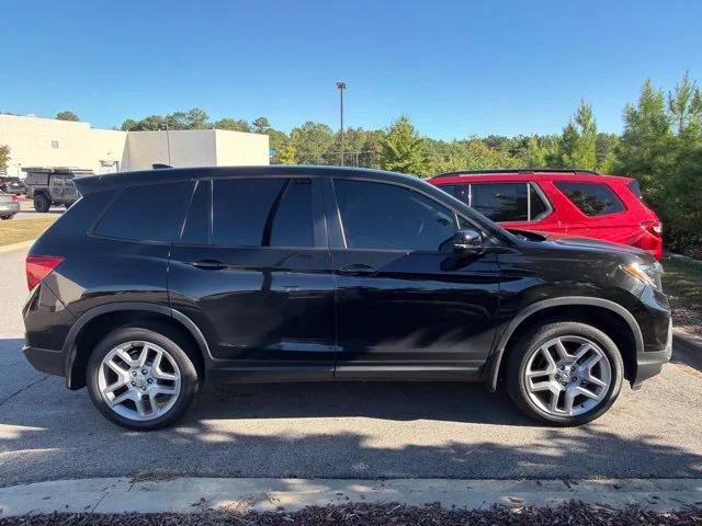 Used 2024 Crystal Black Pearl Honda EX-L image 4