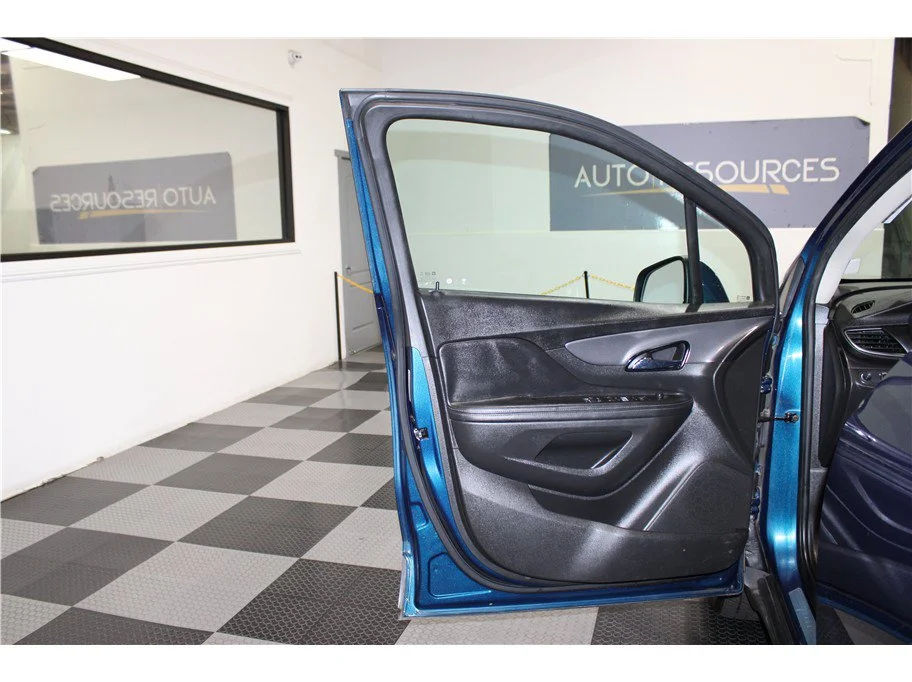 Used 2020 Deep Azure Metallic Buick Preferred image 11