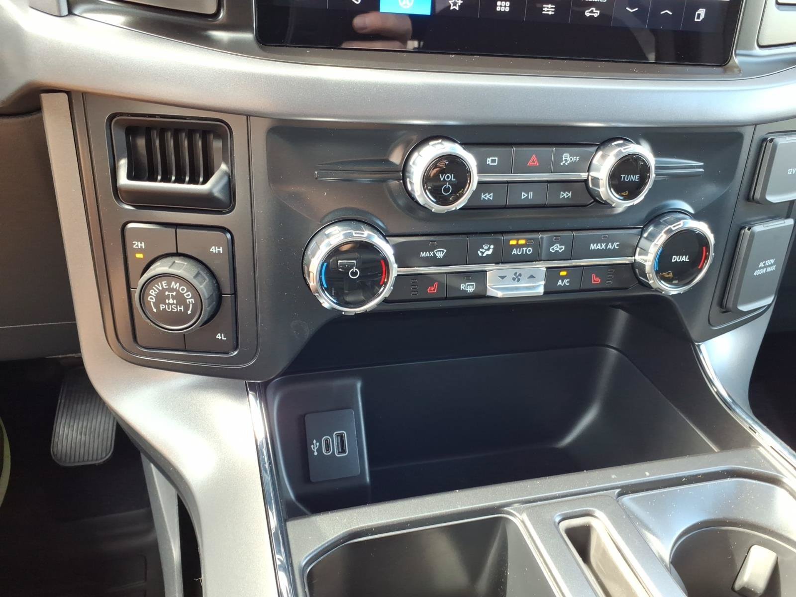 New 2026 Iconic Silver Metallic Ford XLT image 22