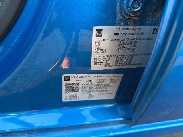 Used 2023 GLACIER BLUE METALLIC Chevrolet RST image 16