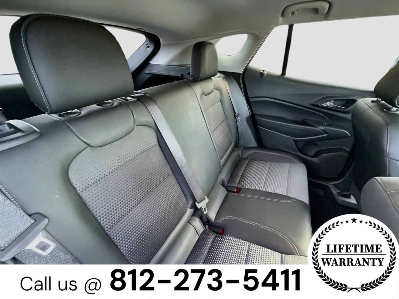 Used 2025 WHITE Chevrolet LT image 25