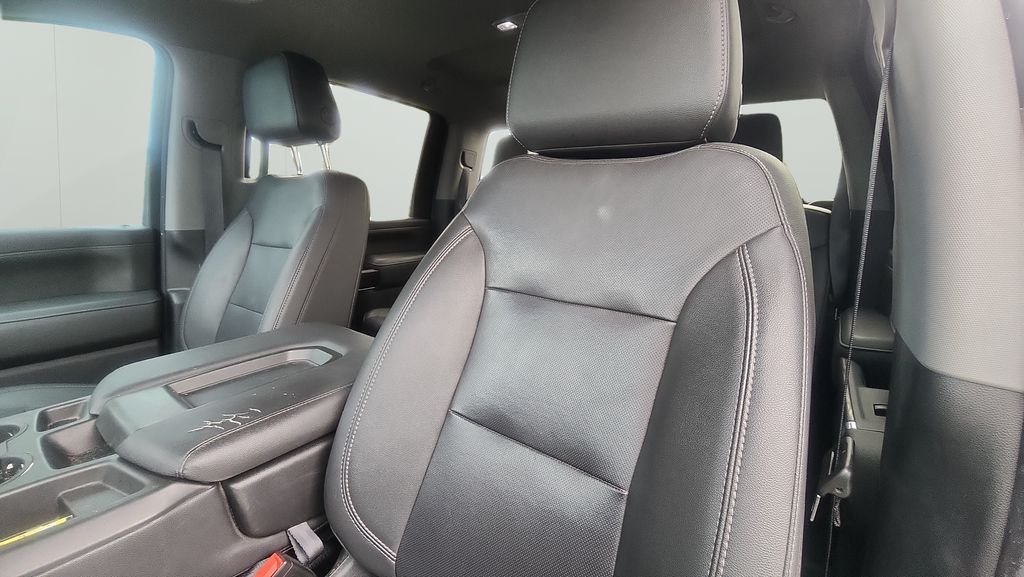Used 2021 Red GMC SLT image 16