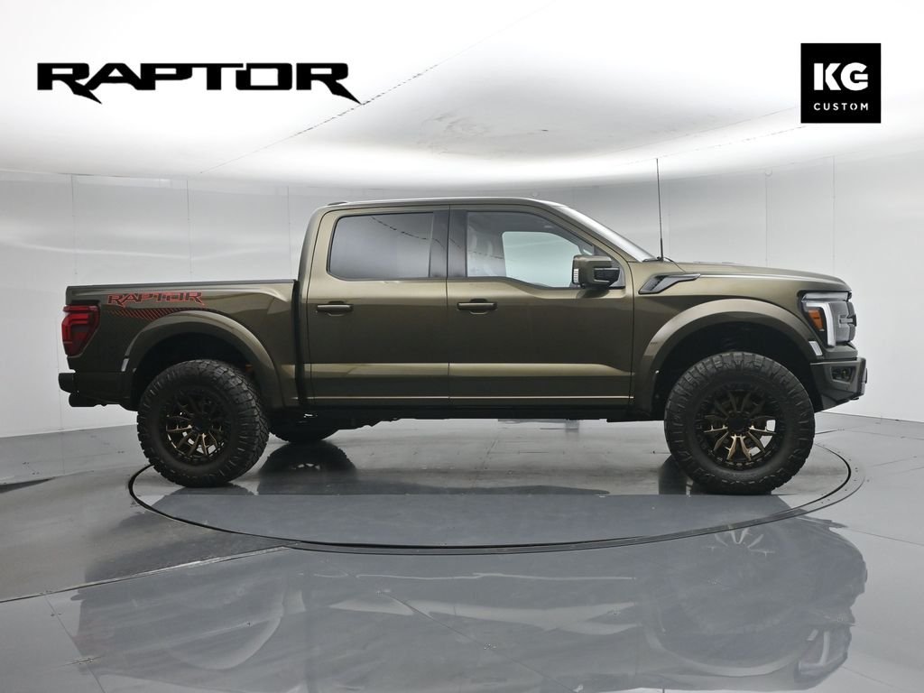 Used 2024 Green Ford Raptor image 28