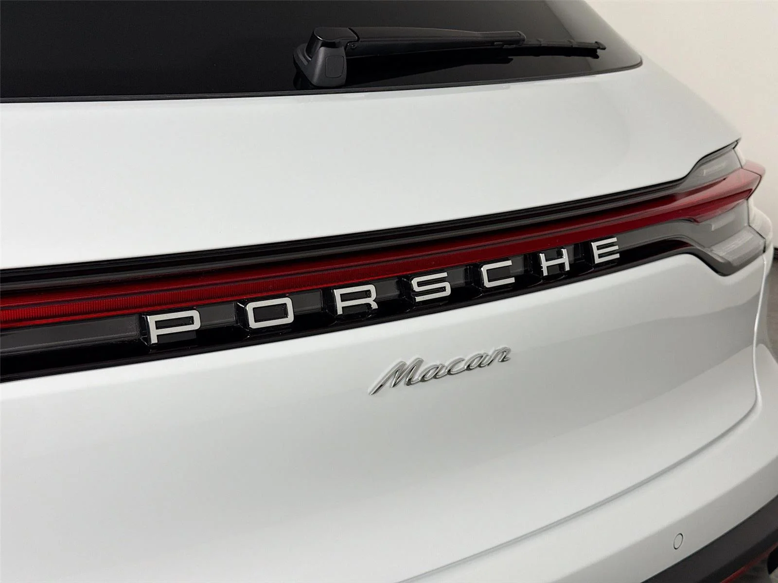 Certified Used 2026 Carrara White Metallic Porsche T image 17