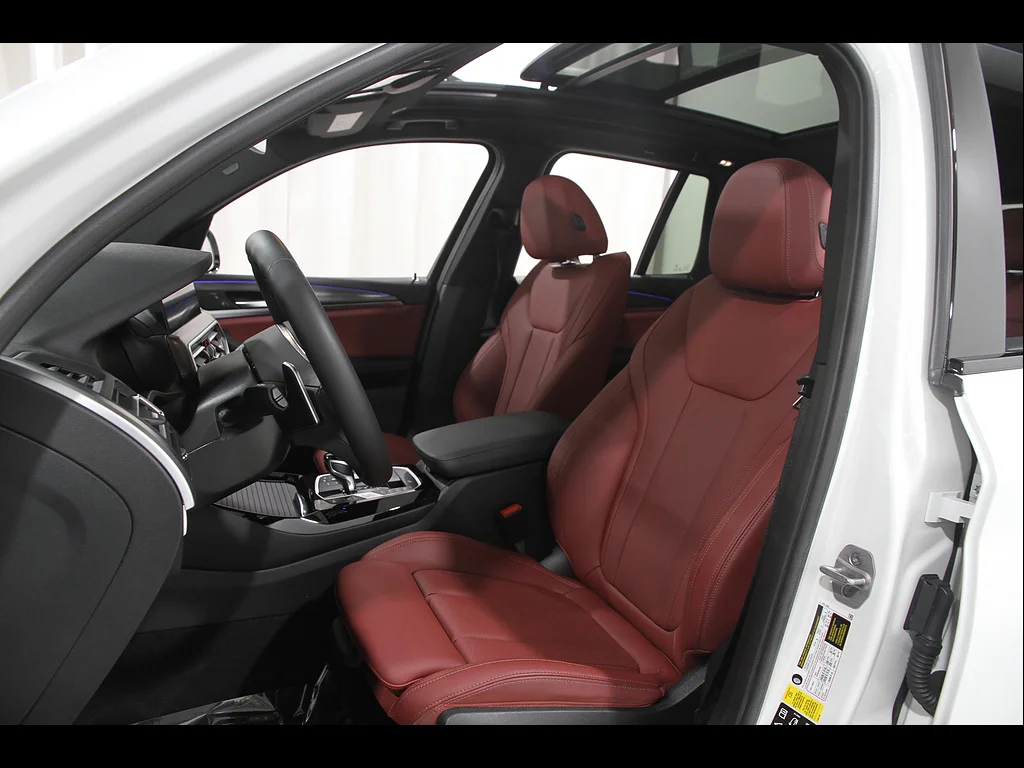 Certified Used 2024 Mineral White Metallic BMW xDrive30i image 5