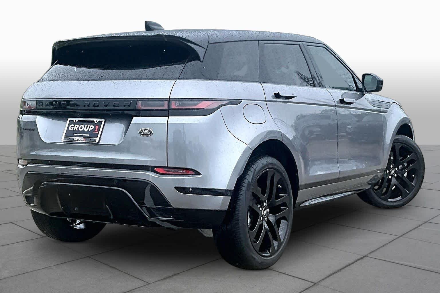 Used 2021 Eiger Grey Metallic Land Rover R-Dynamic HSE image 12