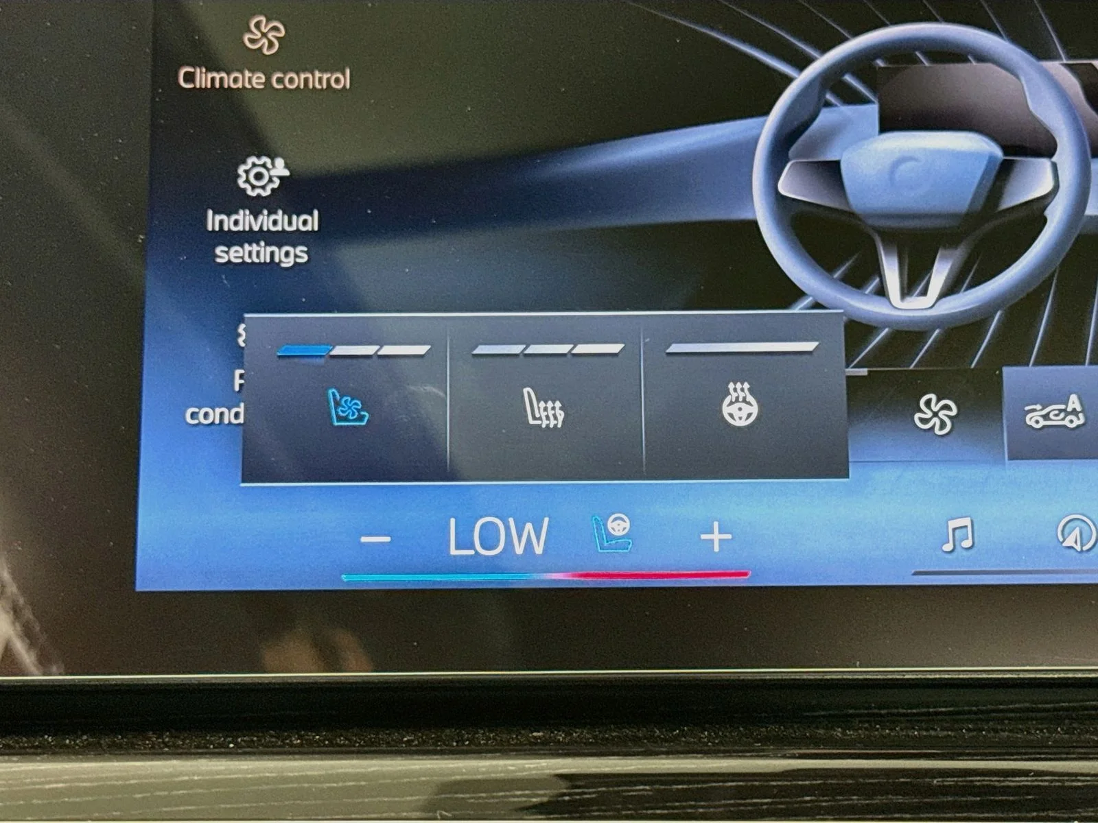 New 2027 Frozen Pure Grey Metallic BMW xDrive40i image 21