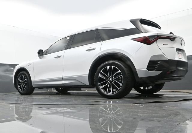 Used 2024 Snowfall Pearl Acura Base image 25