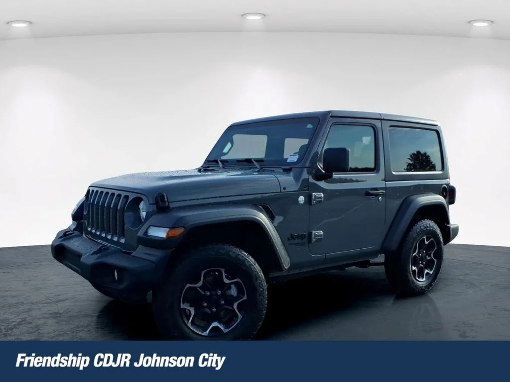 Used 2021 Gray Jeep Sport S image 1