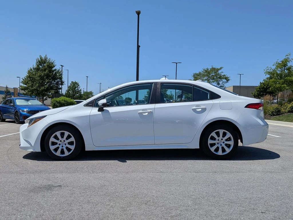 Used 2023 White Toyota LE image 4