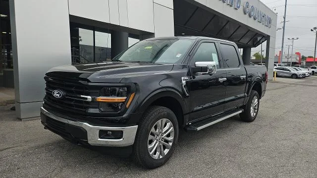 New 2026 Agate Black Metallic Ford XLT 4WD image 30