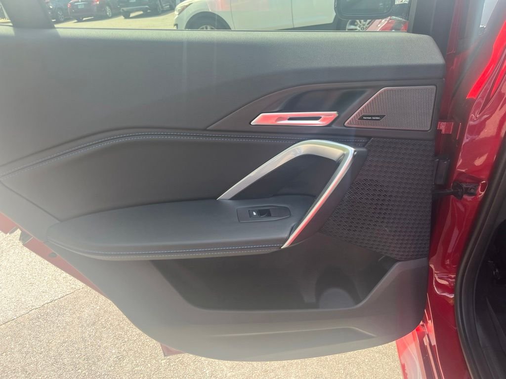 Used 2026 Vegas Red Metallic BMW M35i image 24