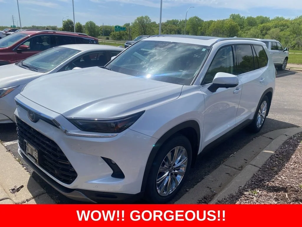 2024 Toyota Grand Highlander Platinum AWD's photo
