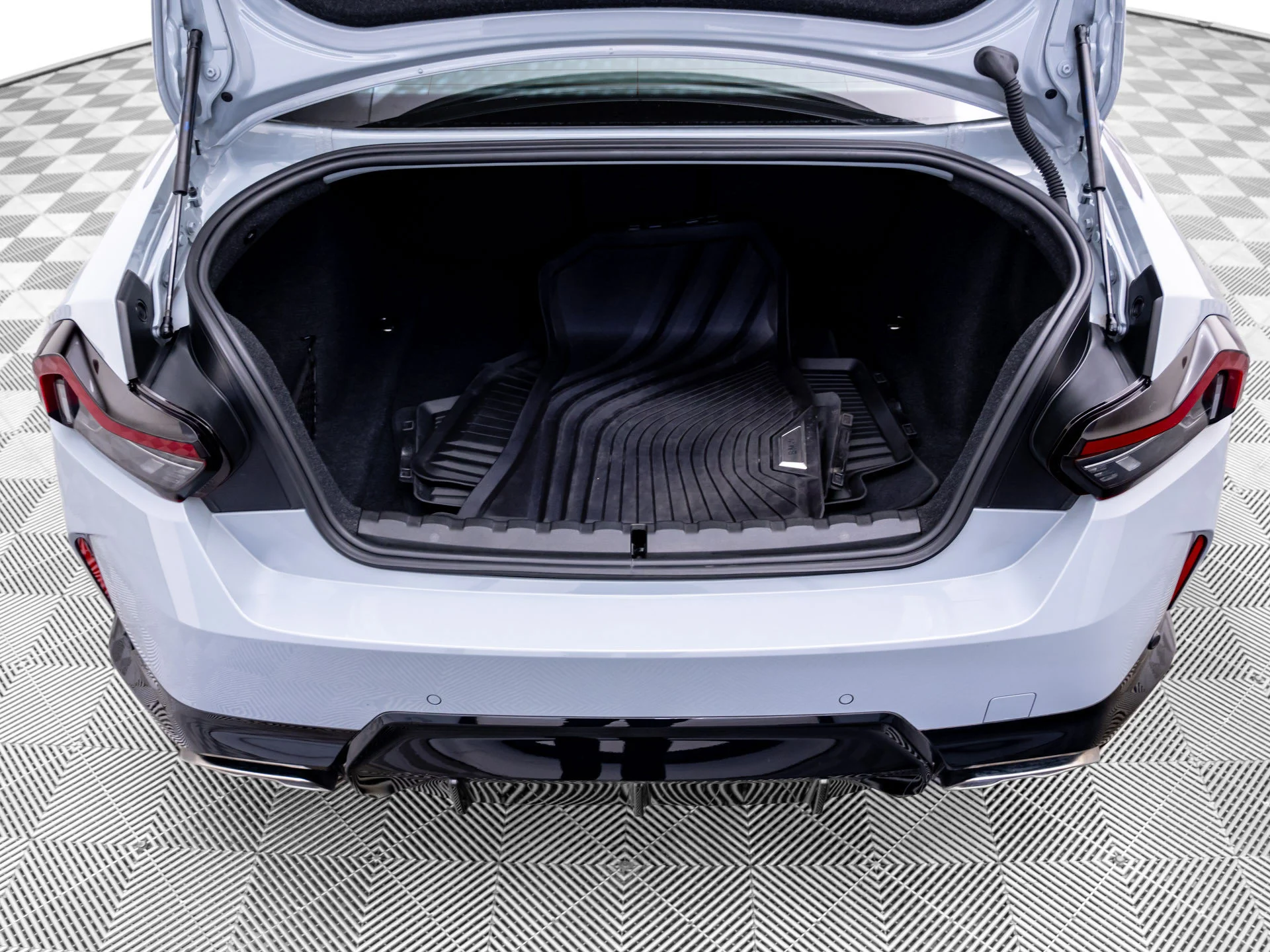 Used 2023 Gray BMW M240i xDrive image 33