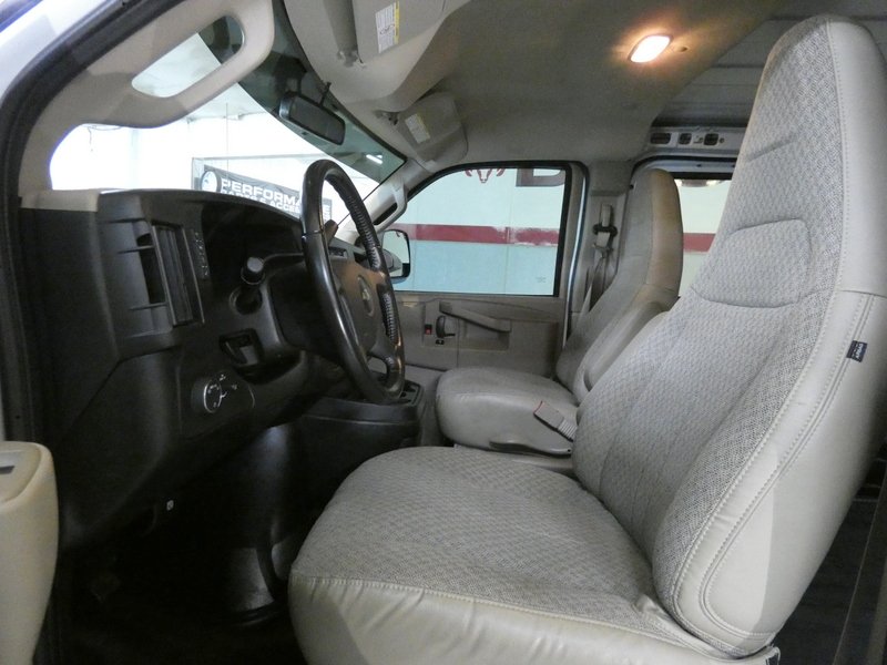 Used 2023 SUMMIT WHITE Chevrolet RWD 2500 135" image 10