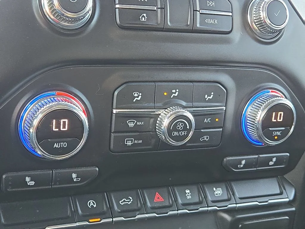 Used 2021 Gray GMC SLE image 32