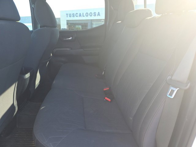 Used 2019 White Toyota TRD Off-Road image 10