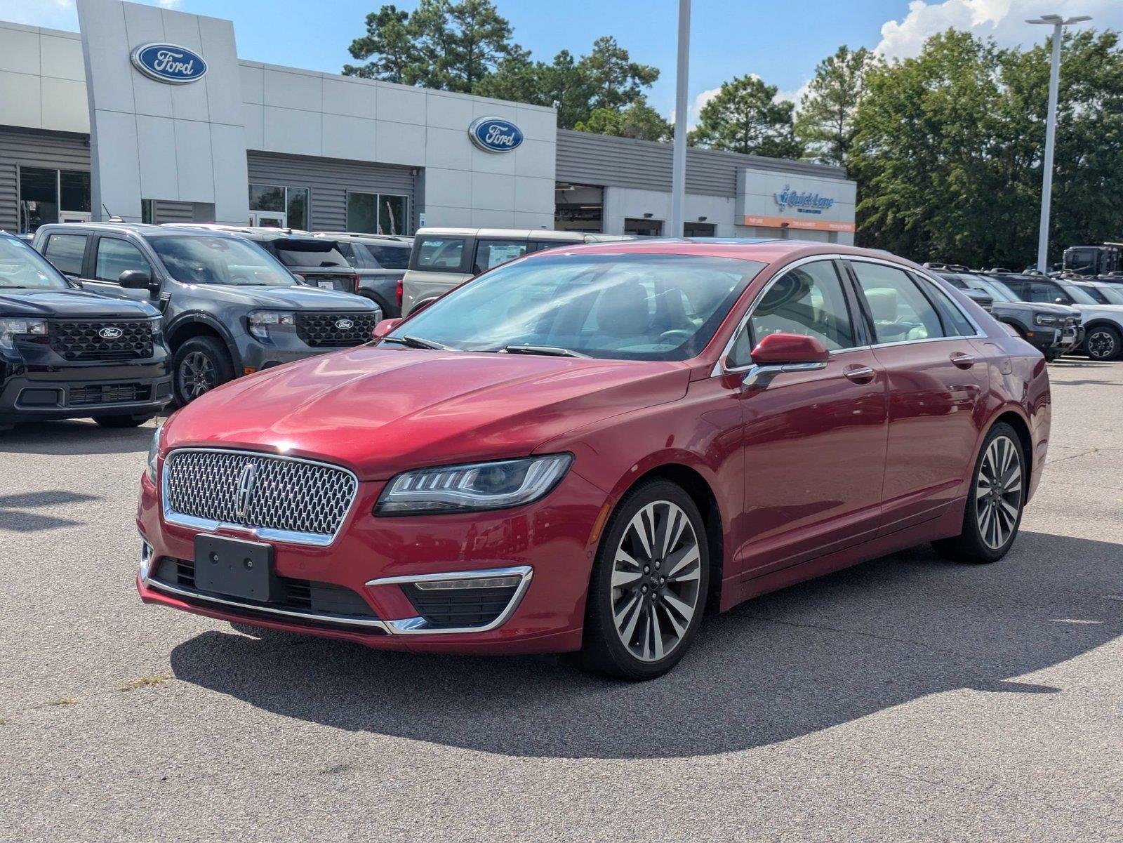 Used 2018 Ruby Red Metallic Tinted Clearcoat Lincoln Reserve image 1