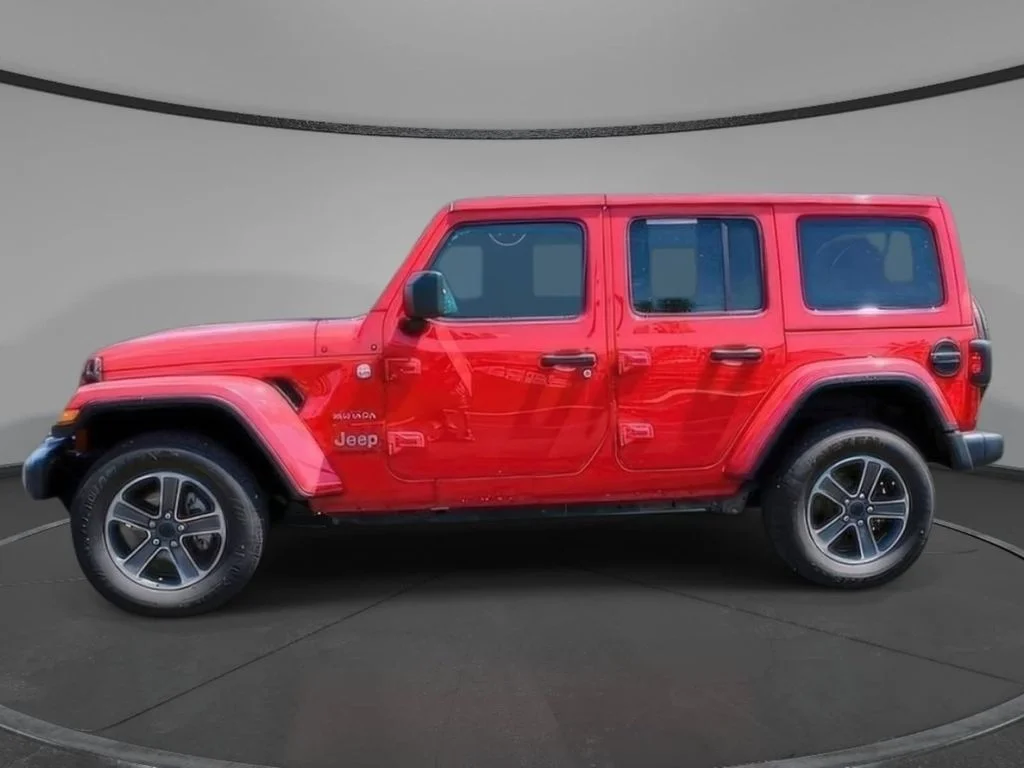 Used 2023 Firecracker Red Jeep Sahara image 7