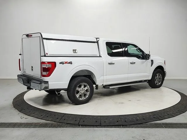 Used 2023 White Ford Lariat image 7