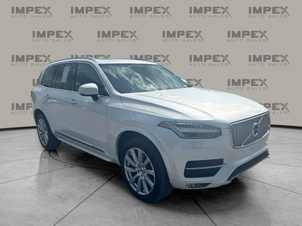 Used 2017 White Volvo T6 Inscription image 7