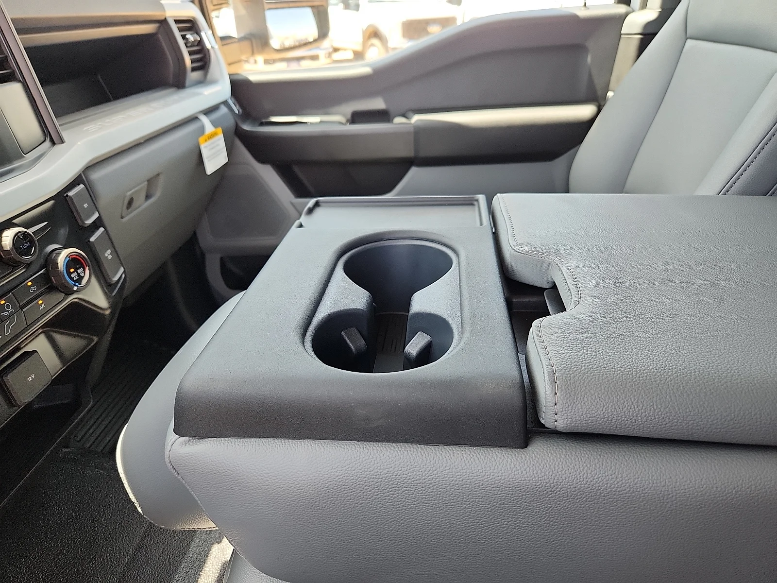 New 2026 Oxford White Ford F-350® XL image 25