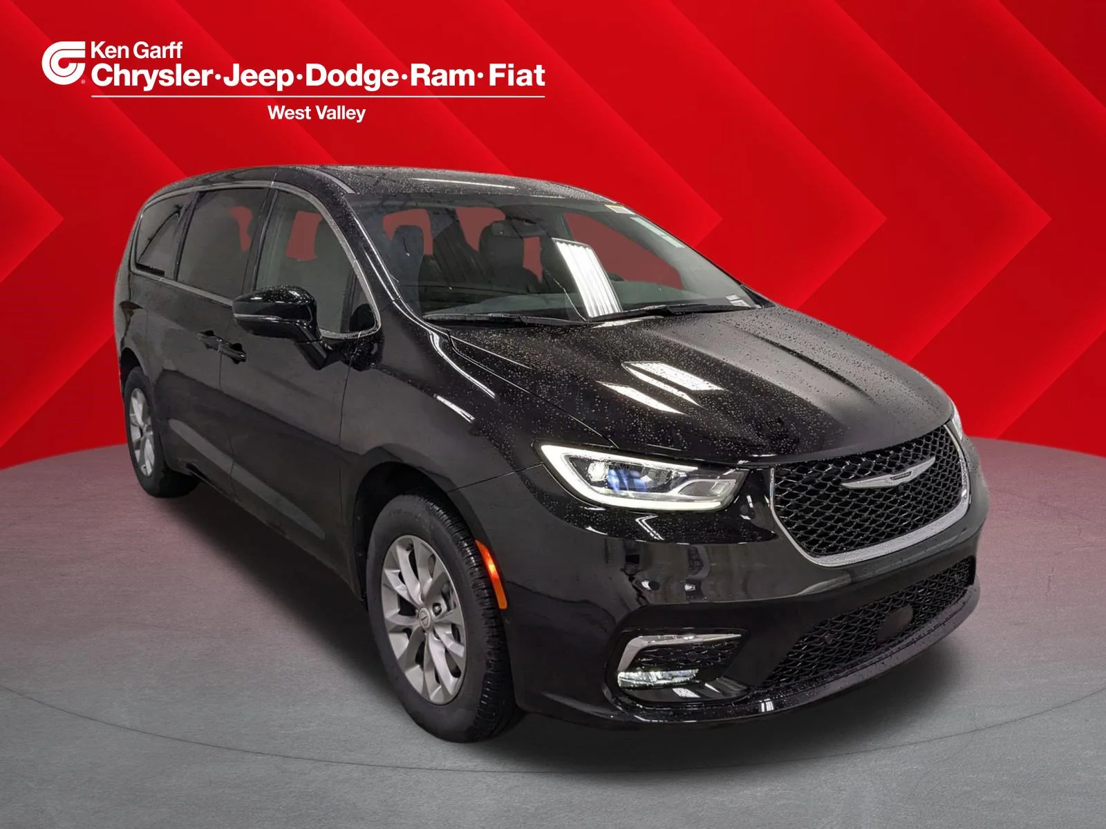 2026 Chrysler Pacifica Select AWD's photo